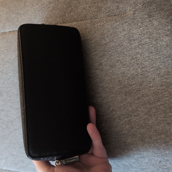 Kate Spade Cosmetic Bag - Picture 2 of 4